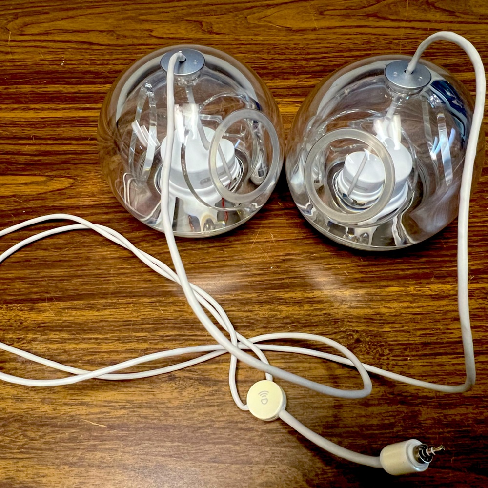 Vintage Apple Pro computer speakers Harman Kardon